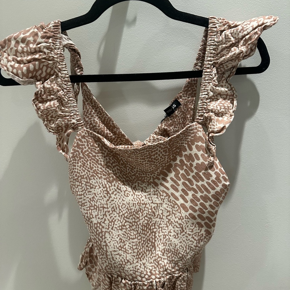 Express Women's Ruffle Sleeve Top - Beige